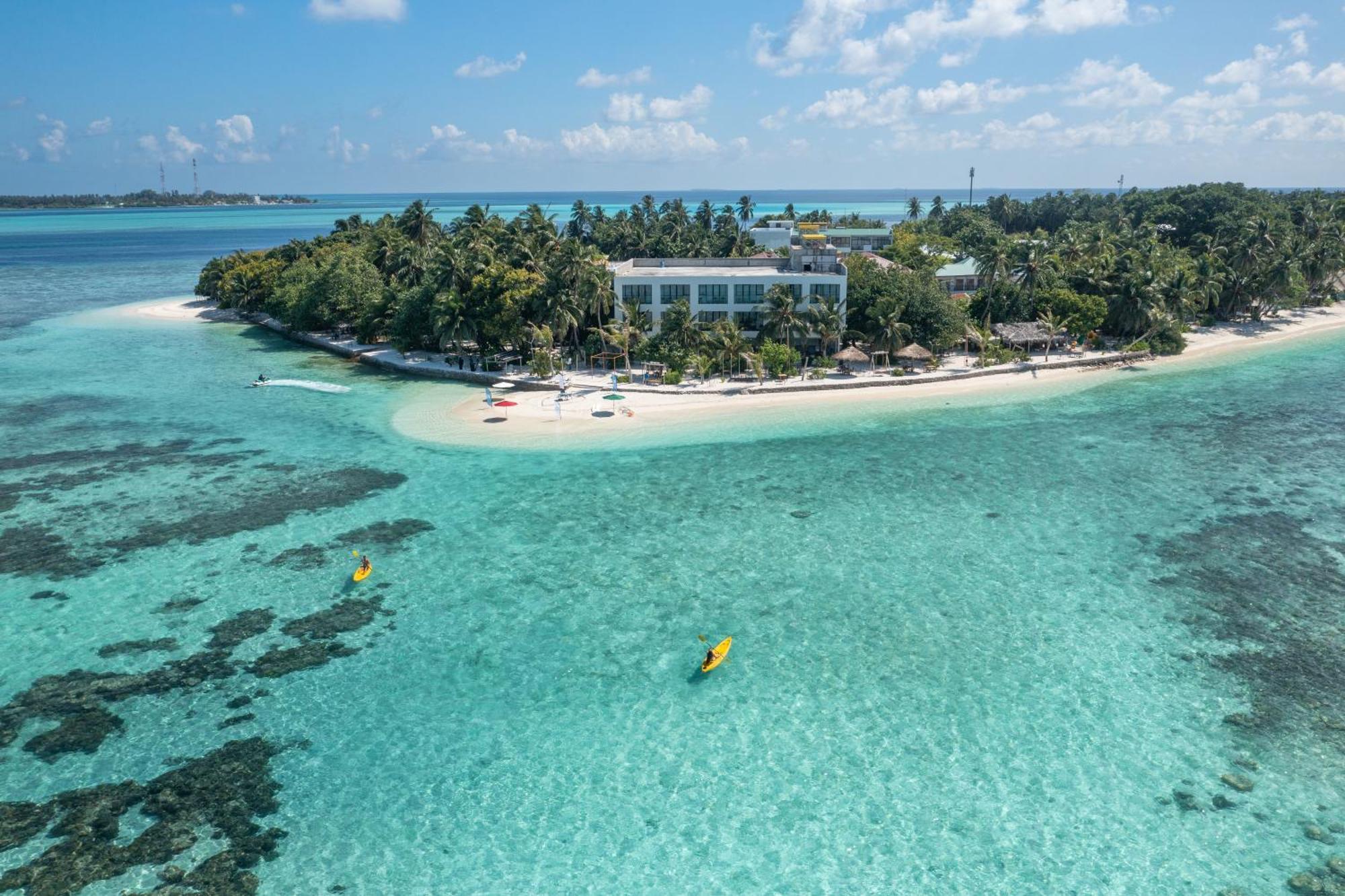 Plumeria Maldives Thinadhoo  Buitenkant foto